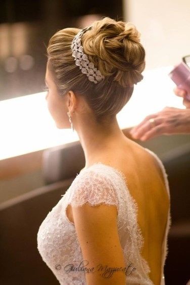5 penteados para noiva – Cabelo apanhado 5
