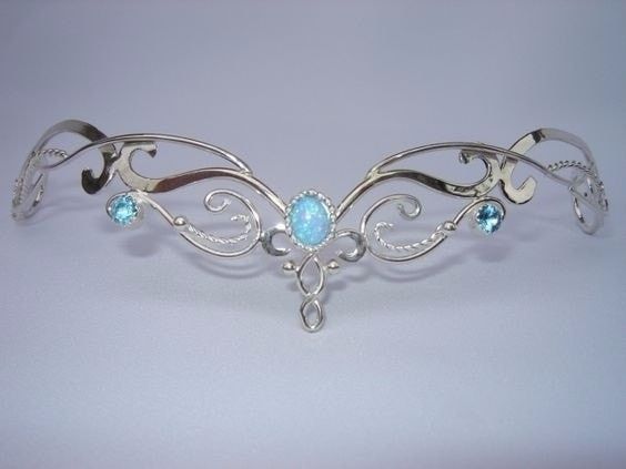 Tiara 6 