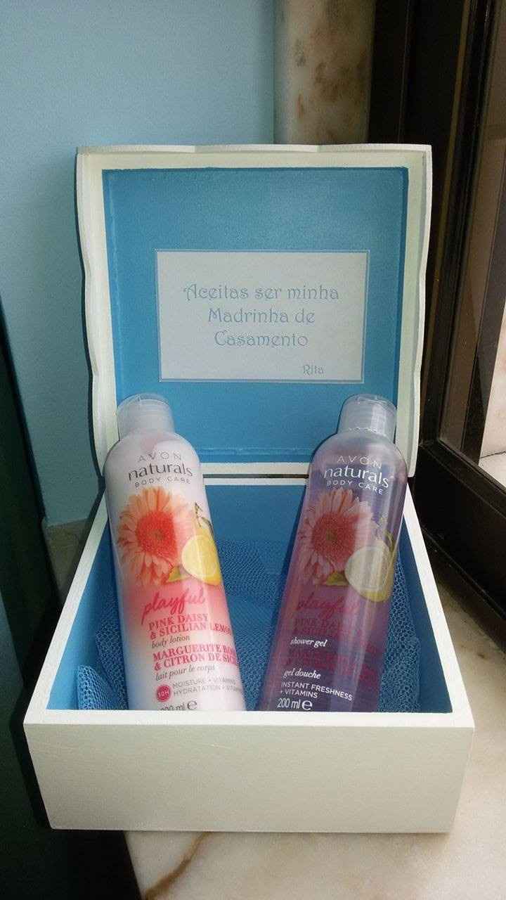 Caixa madrinha noiva