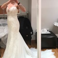 Escolheste sozinha o vestido de noiva ou com companhia? - 1