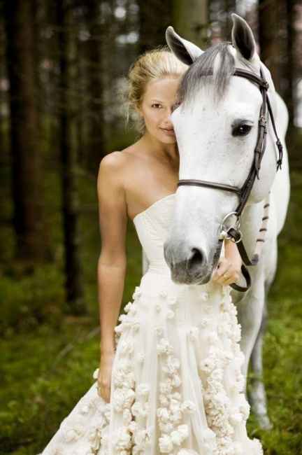 Bom dia com um vestido e um cavalo :) - 1
