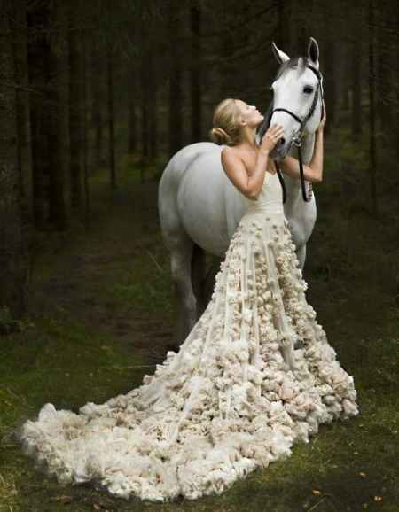 Bom dia com um vestido e um cavalo :) - 2