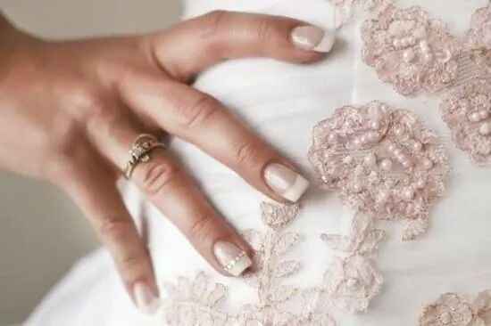Unhas de noiva simples - 1
