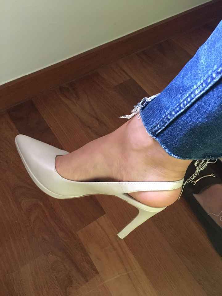 Sapatos - Gloria Ortiz