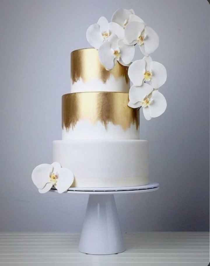 o arco-íris 🌈 Invadiu a comunidade com inspirações em dourado para Bolos 🍰 - 5