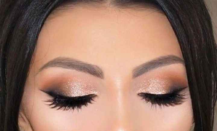 O🌈 Arco-íris invade a Comunidade com Inspirações em Dourado para a Makeup dos Olhos 👀 - 6