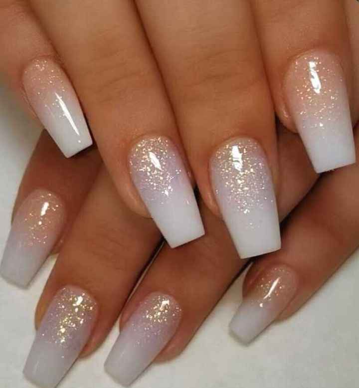 Last one🤩 O🌈 Arco-íris invade a Comunidade com Inspirações em Dourado para unhas 💅🏼 - 11