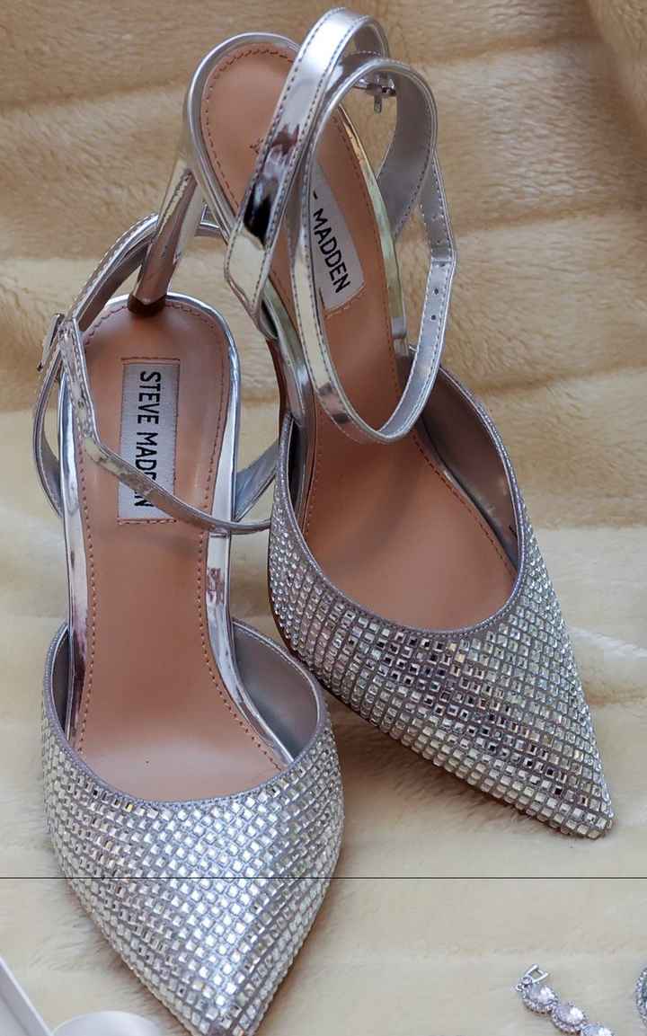 Queres os teus sapatos de noiva no nosso Pinterest? Entra aqui! 👠❤️ - 1