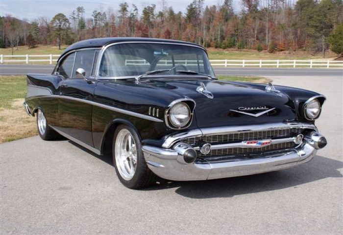 Carro chevrolet belair sport coupe - 2