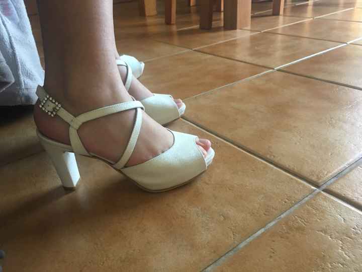  Sapatos - 1