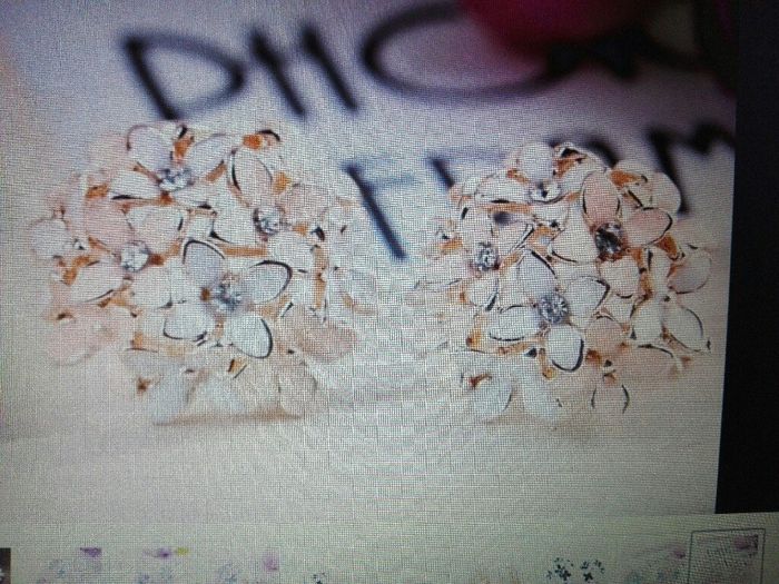 Ajuda das noivinhas precisa-se - 1