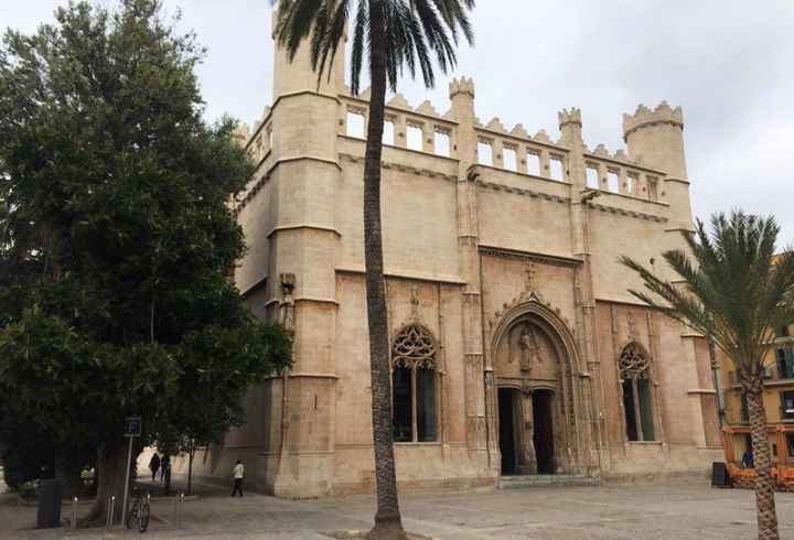 10 - LA Llotja