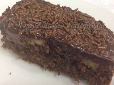 Bolo integral banana e chocolate