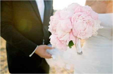 BOUQUET PEONIAS.