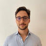 André