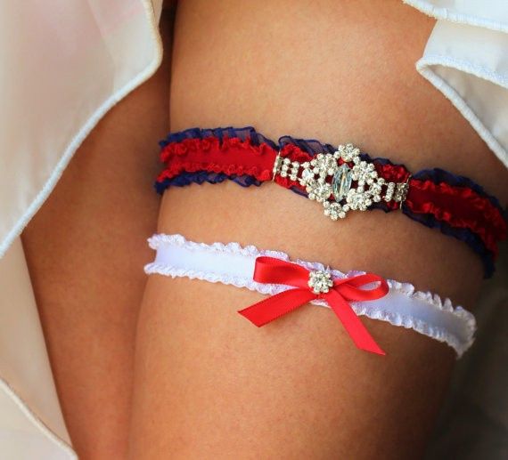 Inspirações em azul marinho e vermelho