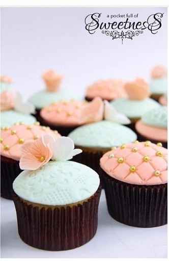 Inspirações em pêssego, menta e aqua