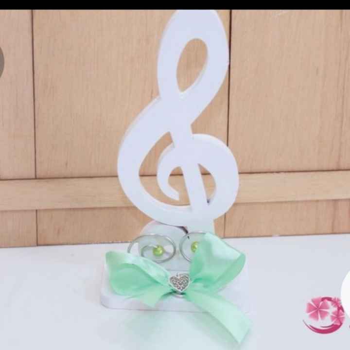 ideias para porta Alianças_tema Música e borboleta - 1