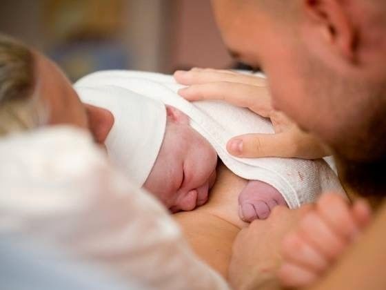 7 Tente criar um orçamento juntos. É preciso que vocês estejam cientes do orçamentos necessário para