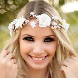 Inspirações de flores no cabelo - 2