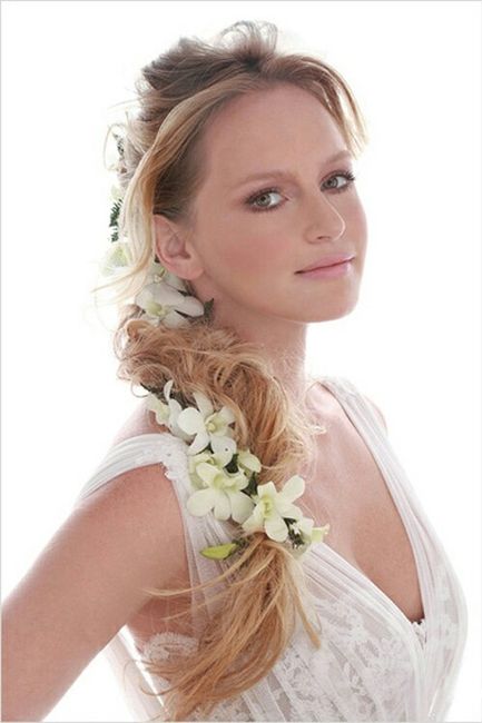 Inspirações de flores no cabelo - 9