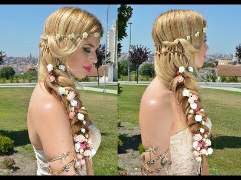 Inspirações de flores no cabelo - 12