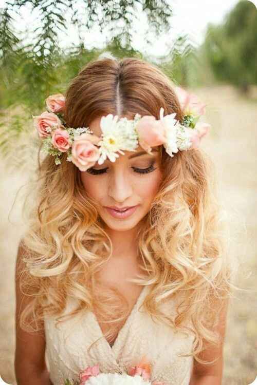 Inspirações de flores no cabelo - 1
