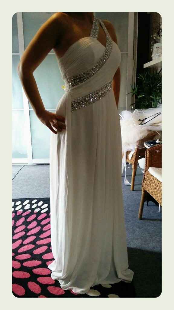 A procura de vestido - 3