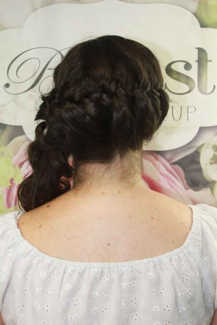 Penteado visto de trás