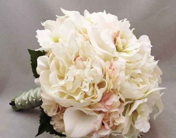 Bouquet de flores naturais ou artificiais? - 1