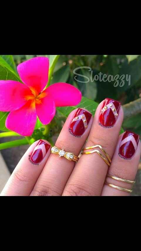 Procuro inspirações de unhas que misturem vermelho e rosa - 2