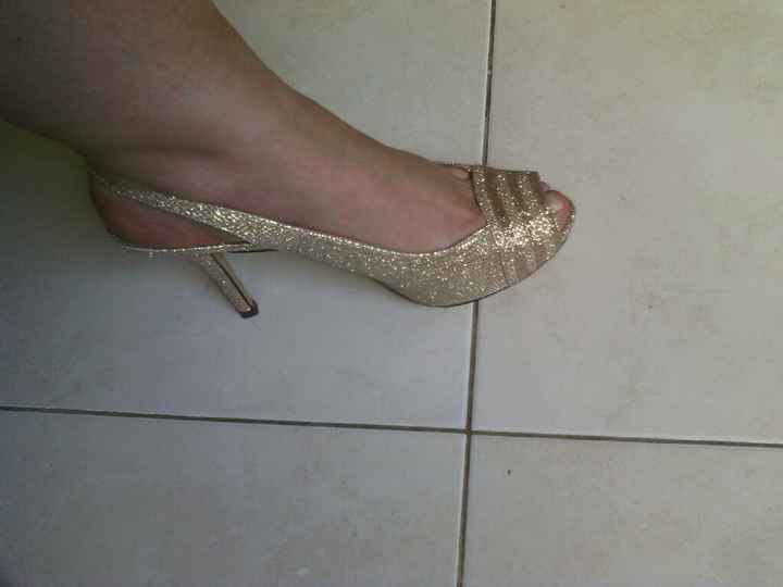 Chegaram os sapatos e comecei dyi copos - 2