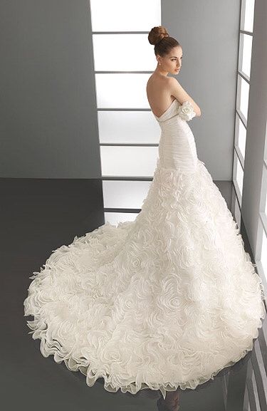 Que marcas de vestidos de noiva preferem? - 1