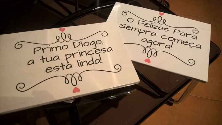 Placas dos meninos