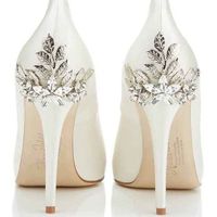 De que cor vão ser os teus sapatos de noiva? 👠 - 1