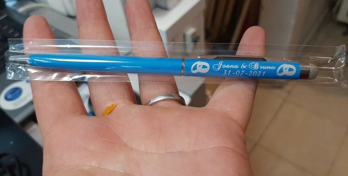 Lapela e canetas personalizadas - 1