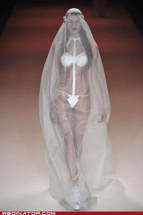 vestidos estranhos