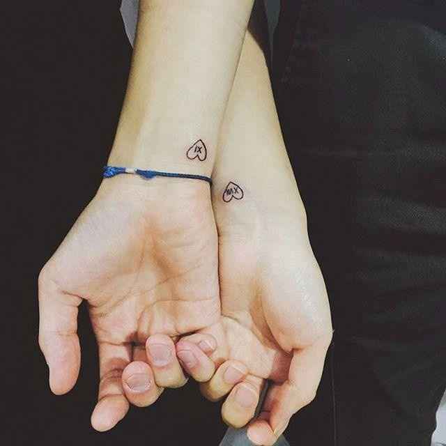 tatuagem noivos