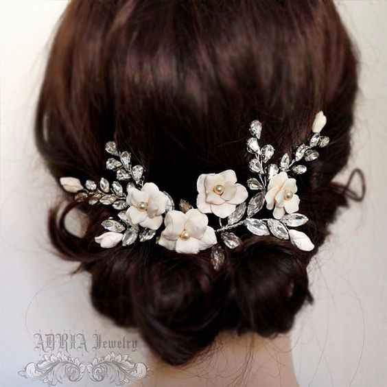 tiara flores