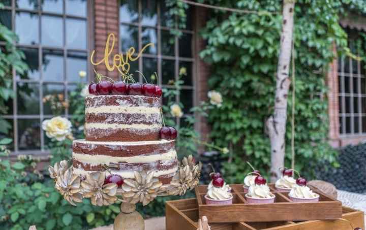 cake toppers