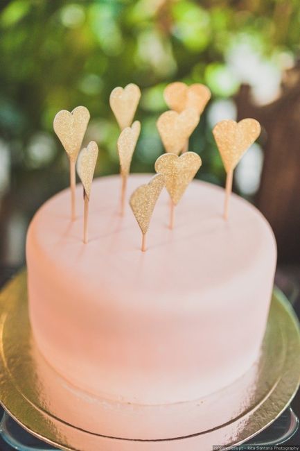 cake topper