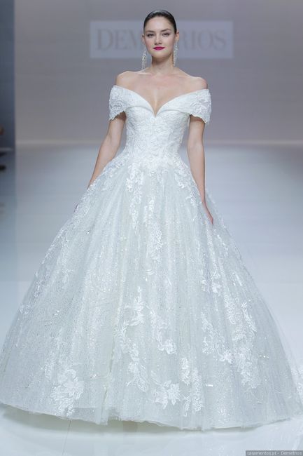cauda vestido