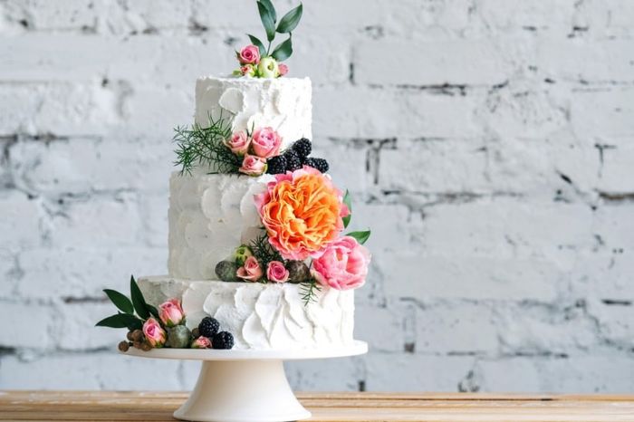 O bolo ideal segundo a tua data de casamento 3