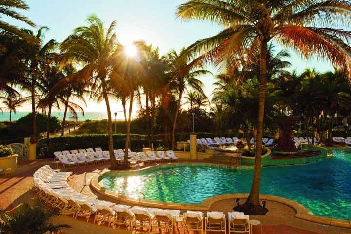 Loews Miami Beach 4*