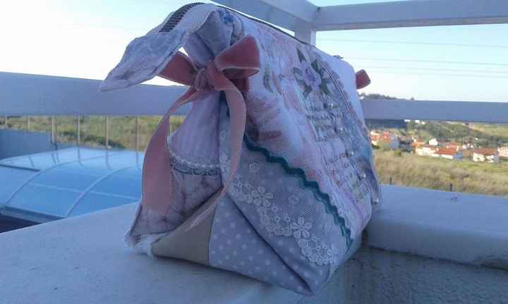 Necessaire