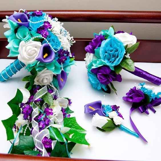 Azul Tiffany com roxo
