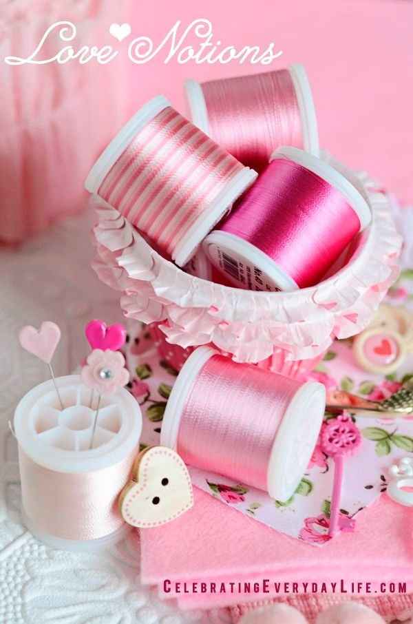 detalhes retro muitos giros para a decoração das mesas