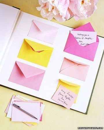 livro com mini envelopes