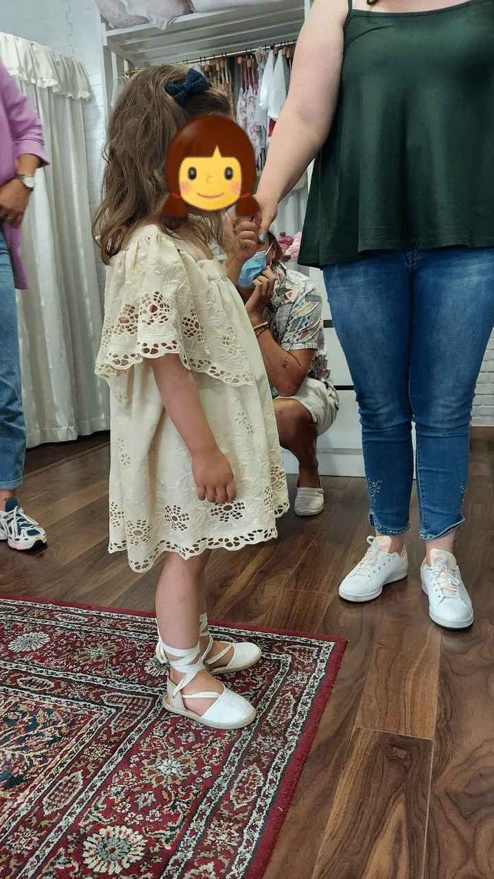 Roupa e Calçado - Meninas das Alianças - 3
