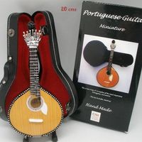 Miniatura de guitarra portuguesa 